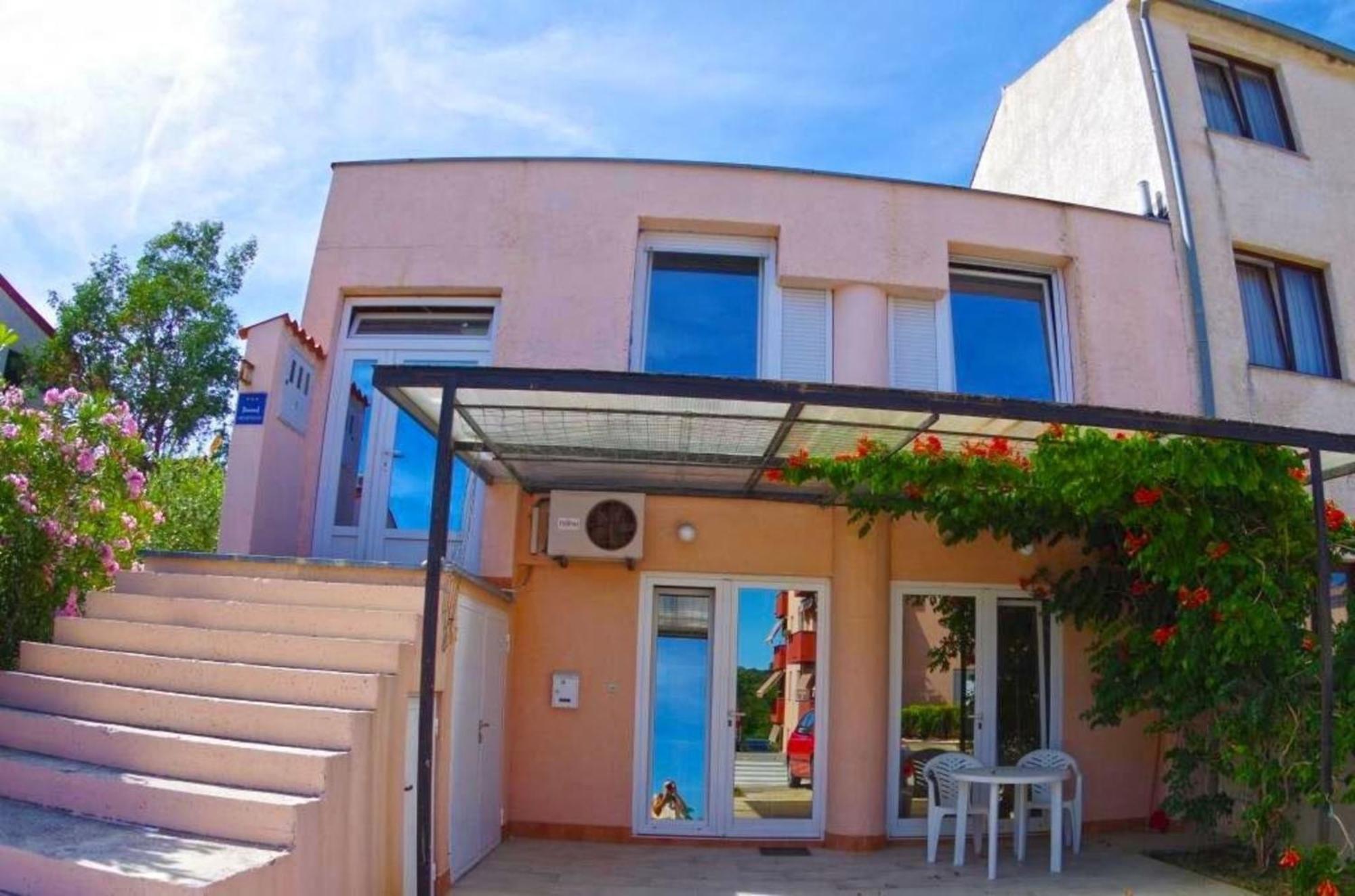 Fuer 6 Personen Ca 70 Qm In Pula, Istrien Istrische Riviera Apartmán Pula